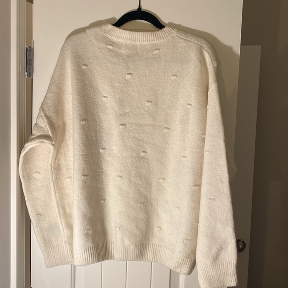 Sweater - Picture 3 of 3